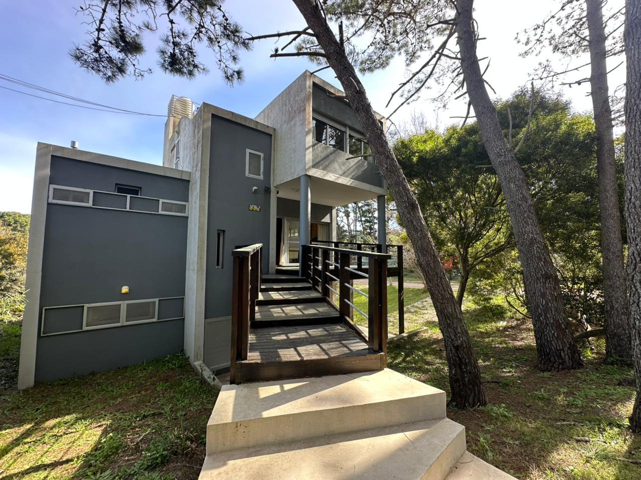 Calle 44 entre Punta del Este y Calle 1