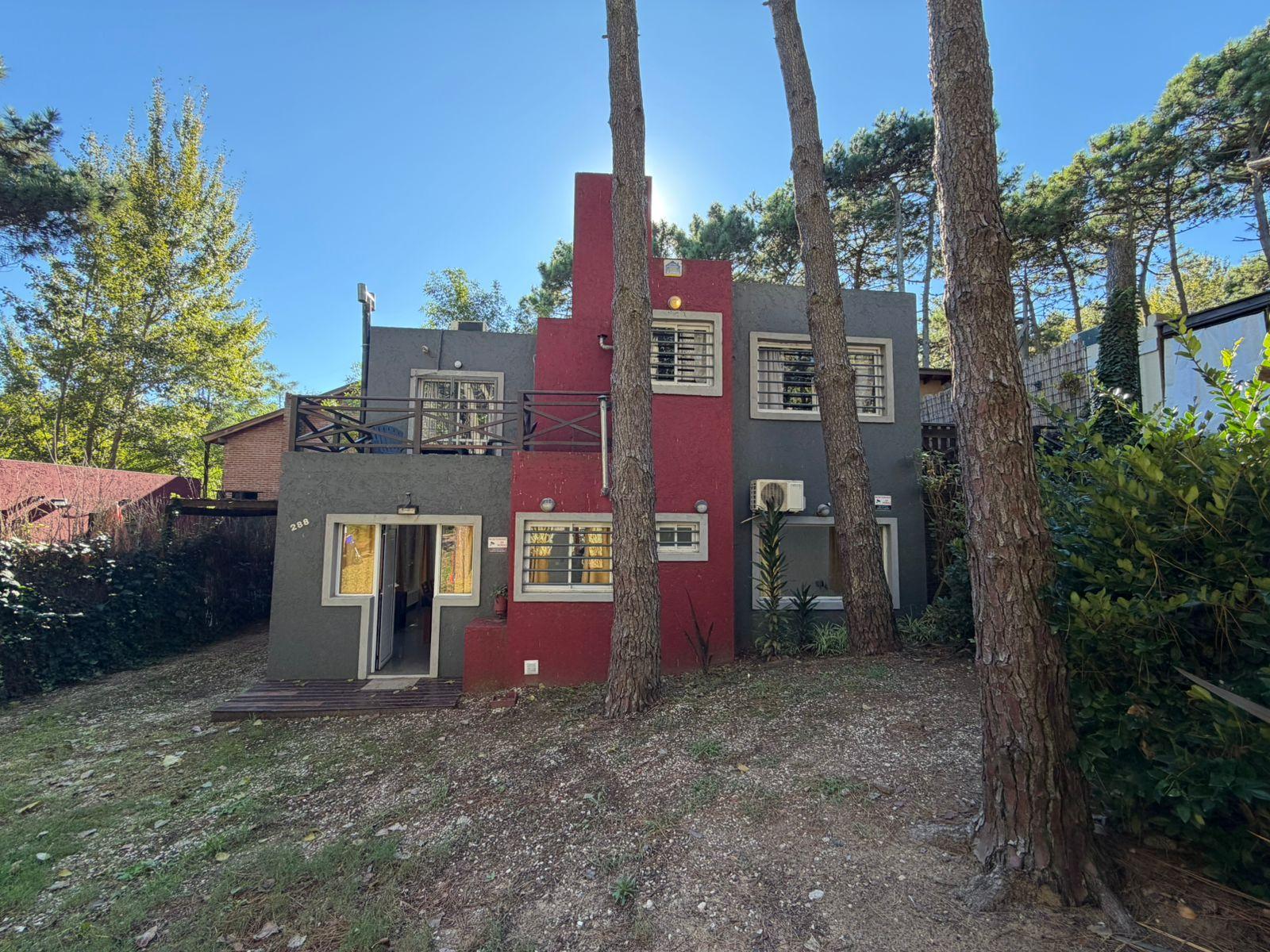 Dos Casas - Calle 43 entre 1 y Punta del Este
