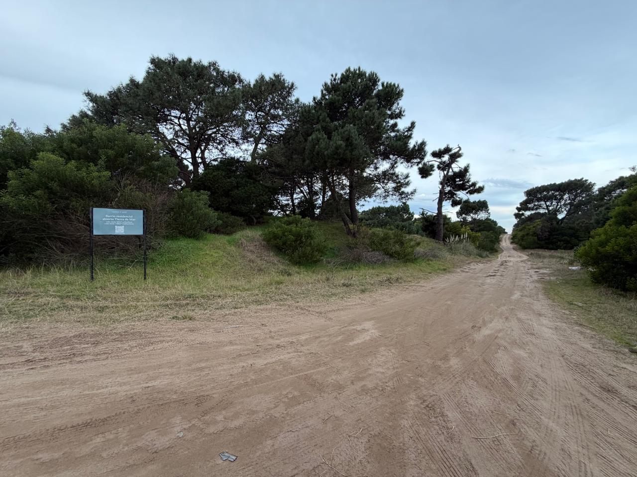 Avenida Circunvalación entre Paseo 162 y 163